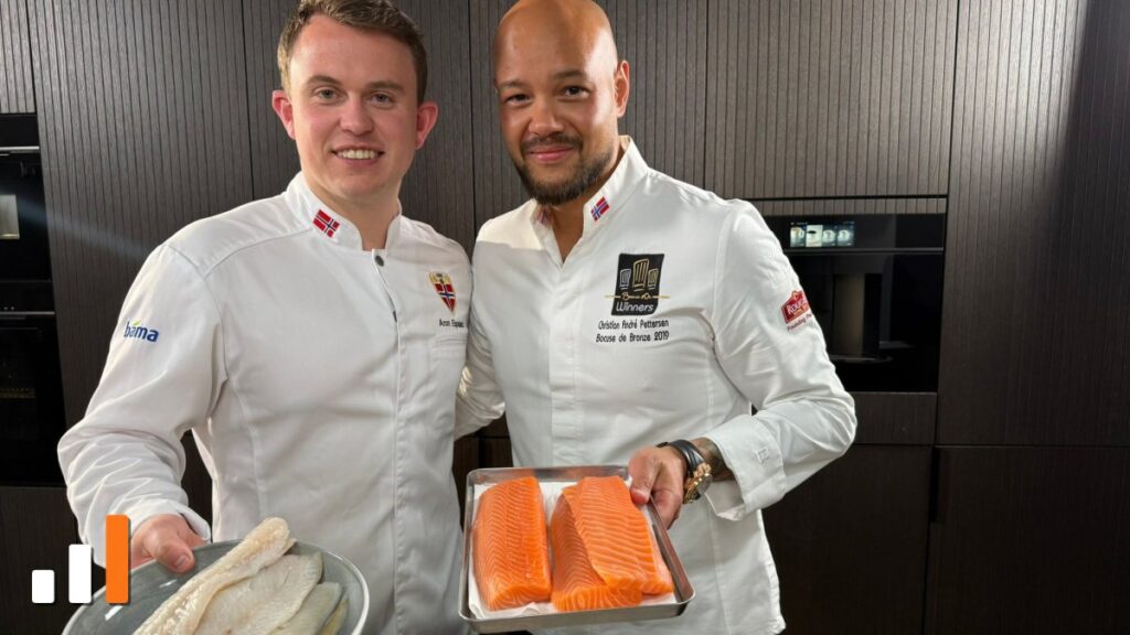 Chefs da seleção da Noruega com frutos do mar