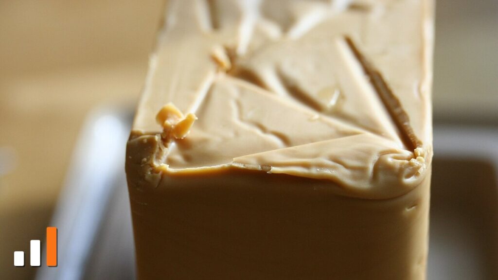 Queijo marrom (brunost) norueguês